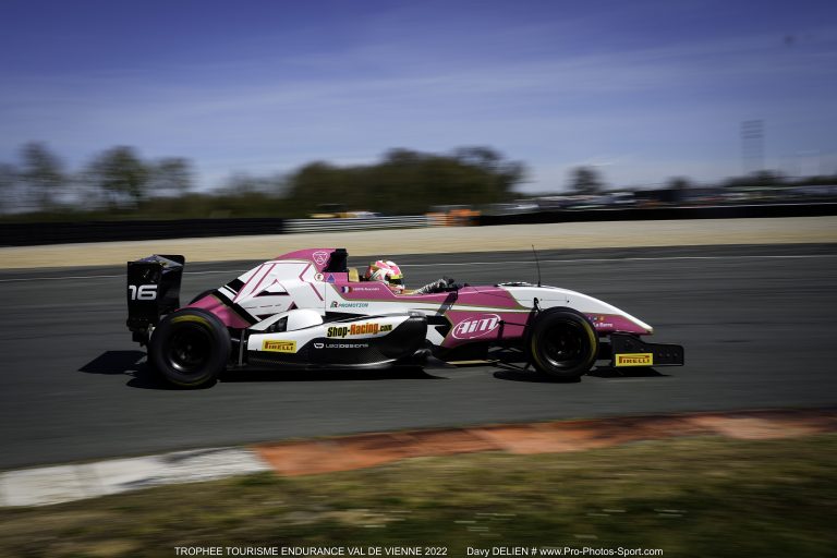Communiqué de Presse : Formula Renault Cup Le Vigeant